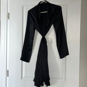 Black silk la Perla robe